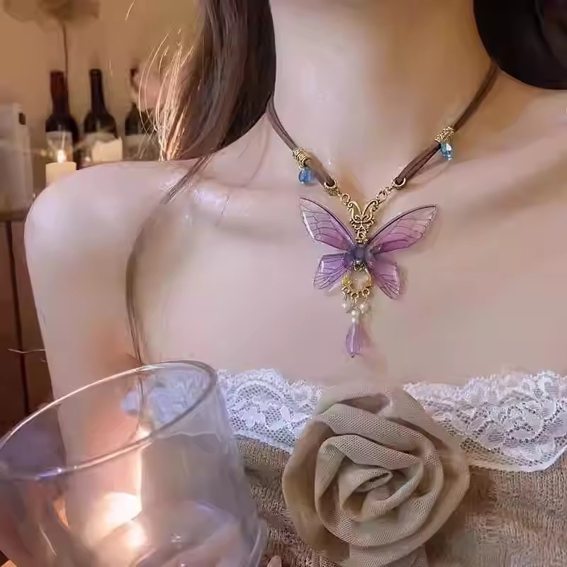 Vintage Resin Butterfly Brown  - огляд і ціна Women'S Emo Accessories